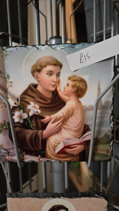 Saint Antony - A picture slate with images comes with two plastic stands for display

Slate size 15 x 15